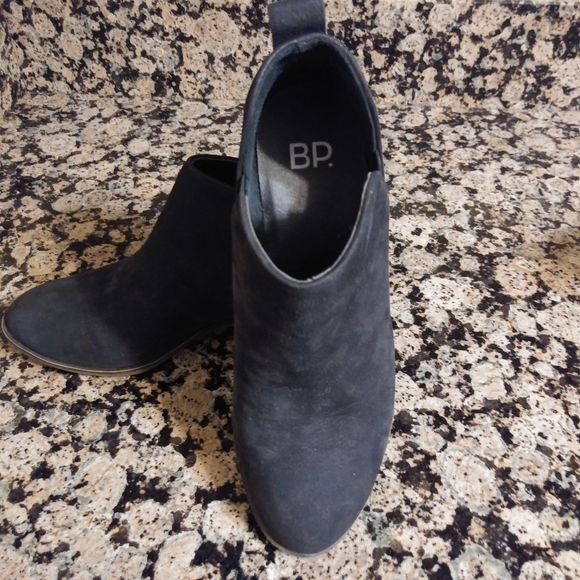 B.P. Ankle Boots - Size 4.5 - Picture 6 of 10